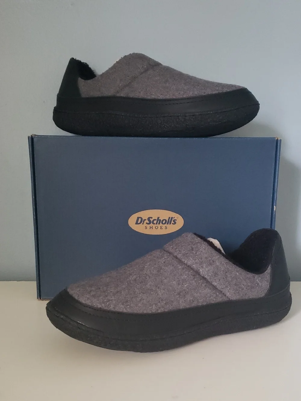Dr. Scholl's Trevor Gray Felt Slip-On Shoes with Black Trim Size 10